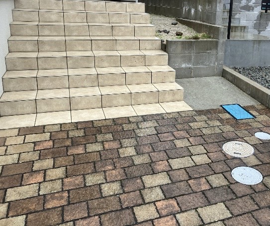 1社目の外構工事後の玄関まわり